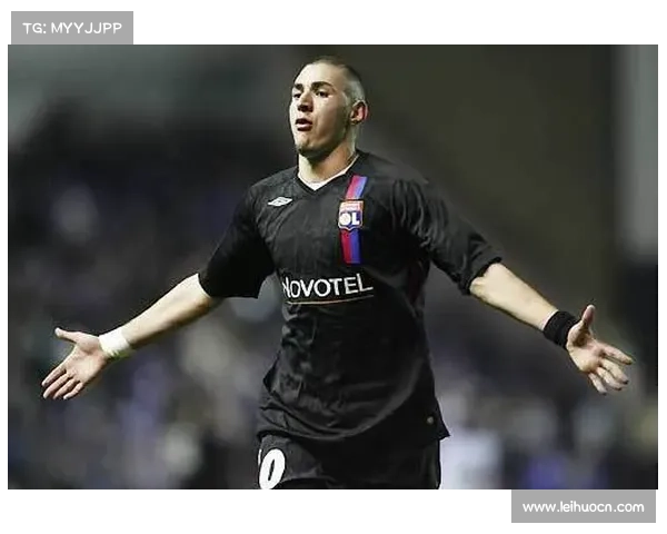 本泽马加盟里昂引领新赛季 热销球衣创俱乐部销售新纪录 本泽马加盟里昂引领新赛季 热销球衣创俱乐部销售新纪录